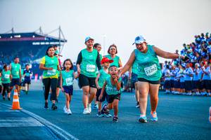 BIB: 51090, 53292
                            <button type="button" onclick="openModal(10563204)" class="btn btn-primary btn-sm float-right btn-popup" data-toggle="modal" data-target=".modal-high-quality">
                        <i class="fas fa-shopping-cart"></i> Add to Cart
                    </button>
                                            <button type="button" onclick="isThisMe(10563204, true)" class="btn btn-success btn-sm float-right btn-popup btn-isme hidden" data-toggle="tooltip" data-placement="bottom" title="นี่คือรูปของคุณใช่ไหม คลิกที่นี่เพื่อเอาเข้าอัลบั้ม">
                        <i class="fas fa-plus"></i> Add to album
                    </button>
                    <button type="button" onclick="isThisMe(10563204, false)" class="btn btn-warning btn-sm float-right btn-popup btn-isnotme hidden">
                        <i class="fas fa-ban"></i> Remove from album
                    </button>