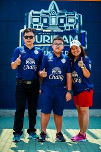 BIB: 
                            <button type="button" onclick="openModal(10547998)" class="btn btn-primary btn-sm float-right btn-popup" data-toggle="modal" data-target=".modal-high-quality">
                        <i class="fas fa-shopping-cart"></i> Add to Cart
                    </button>
                                            <button type="button" onclick="isThisMe(10547998, true)" class="btn btn-success btn-sm float-right btn-popup btn-isme hidden" data-toggle="tooltip" data-placement="bottom" title="นี่คือรูปของคุณใช่ไหม คลิกที่นี่เพื่อเอาเข้าอัลบั้ม">
                        <i class="fas fa-plus"></i> Add to album
                    </button>
                    <button type="button" onclick="isThisMe(10547998, false)" class="btn btn-warning btn-sm float-right btn-popup btn-isnotme hidden">
                        <i class="fas fa-ban"></i> Remove from album
                    </button>