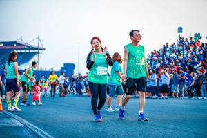 BIB: 519, 53112
                            <button type="button" onclick="openModal(10563641)" class="btn btn-primary btn-sm float-right btn-popup" data-toggle="modal" data-target=".modal-high-quality">
                        <i class="fas fa-shopping-cart"></i> Add to Cart
                    </button>
                                            <button type="button" onclick="isThisMe(10563641, true)" class="btn btn-success btn-sm float-right btn-popup btn-isme hidden" data-toggle="tooltip" data-placement="bottom" title="นี่คือรูปของคุณใช่ไหม คลิกที่นี่เพื่อเอาเข้าอัลบั้ม">
                        <i class="fas fa-plus"></i> Add to album
                    </button>
                    <button type="button" onclick="isThisMe(10563641, false)" class="btn btn-warning btn-sm float-right btn-popup btn-isnotme hidden">
                        <i class="fas fa-ban"></i> Remove from album
                    </button>