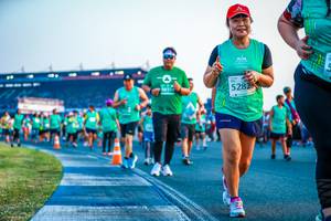 BIB: 5282
                            <button type="button" onclick="openModal(10562337)" class="btn btn-primary btn-sm float-right btn-popup" data-toggle="modal" data-target=".modal-high-quality">
                        <i class="fas fa-shopping-cart"></i> Add to Cart
                    </button>
                                            <button type="button" onclick="isThisMe(10562337, true)" class="btn btn-success btn-sm float-right btn-popup btn-isme hidden" data-toggle="tooltip" data-placement="bottom" title="นี่คือรูปของคุณใช่ไหม คลิกที่นี่เพื่อเอาเข้าอัลบั้ม">
                        <i class="fas fa-plus"></i> Add to album
                    </button>
                    <button type="button" onclick="isThisMe(10562337, false)" class="btn btn-warning btn-sm float-right btn-popup btn-isnotme hidden">
                        <i class="fas fa-ban"></i> Remove from album
                    </button>