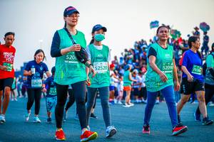 BIB: 5206, 52098, 70304, 52520, 442, 52418, 517
                            <button type="button" onclick="openModal(10563062)" class="btn btn-primary btn-sm float-right btn-popup" data-toggle="modal" data-target=".modal-high-quality">
                        <i class="fas fa-shopping-cart"></i> Add to Cart
                    </button>
                                            <button type="button" onclick="isThisMe(10563062, true)" class="btn btn-success btn-sm float-right btn-popup btn-isme hidden" data-toggle="tooltip" data-placement="bottom" title="นี่คือรูปของคุณใช่ไหม คลิกที่นี่เพื่อเอาเข้าอัลบั้ม">
                        <i class="fas fa-plus"></i> Add to album
                    </button>
                    <button type="button" onclick="isThisMe(10563062, false)" class="btn btn-warning btn-sm float-right btn-popup btn-isnotme hidden">
                        <i class="fas fa-ban"></i> Remove from album
                    </button>