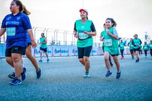 BIB: 53326, 53226, 2393
                            <button type="button" onclick="openModal(10567757)" class="btn btn-primary btn-sm float-right btn-popup" data-toggle="modal" data-target=".modal-high-quality">
                        <i class="fas fa-shopping-cart"></i> Add to Cart
                    </button>
                                            <button type="button" onclick="isThisMe(10567757, true)" class="btn btn-success btn-sm float-right btn-popup btn-isme hidden" data-toggle="tooltip" data-placement="bottom" title="นี่คือรูปของคุณใช่ไหม คลิกที่นี่เพื่อเอาเข้าอัลบั้ม">
                        <i class="fas fa-plus"></i> Add to album
                    </button>
                    <button type="button" onclick="isThisMe(10567757, false)" class="btn btn-warning btn-sm float-right btn-popup btn-isnotme hidden">
                        <i class="fas fa-ban"></i> Remove from album
                    </button>