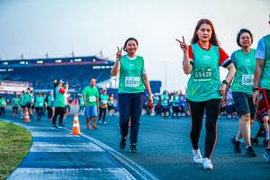 BIB: 53428, 5285, 53103
                            <button type="button" onclick="openModal(10563348)" class="btn btn-primary btn-sm float-right btn-popup" data-toggle="modal" data-target=".modal-high-quality">
                        <i class="fas fa-shopping-cart"></i> Add to Cart
                    </button>
                                            <button type="button" onclick="isThisMe(10563348, true)" class="btn btn-success btn-sm float-right btn-popup btn-isme hidden" data-toggle="tooltip" data-placement="bottom" title="นี่คือรูปของคุณใช่ไหม คลิกที่นี่เพื่อเอาเข้าอัลบั้ม">
                        <i class="fas fa-plus"></i> Add to album
                    </button>
                    <button type="button" onclick="isThisMe(10563348, false)" class="btn btn-warning btn-sm float-right btn-popup btn-isnotme hidden">
                        <i class="fas fa-ban"></i> Remove from album
                    </button>