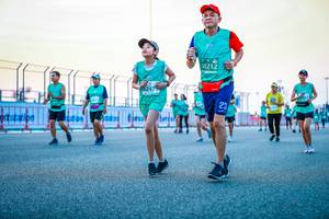 BIB: 50212, 52479
                            <button type="button" onclick="openModal(10564339)" class="btn btn-primary btn-sm float-right btn-popup" data-toggle="modal" data-target=".modal-high-quality">
                        <i class="fas fa-shopping-cart"></i> Add to Cart
                    </button>
                                            <button type="button" onclick="isThisMe(10564339, true)" class="btn btn-success btn-sm float-right btn-popup btn-isme hidden" data-toggle="tooltip" data-placement="bottom" title="นี่คือรูปของคุณใช่ไหม คลิกที่นี่เพื่อเอาเข้าอัลบั้ม">
                        <i class="fas fa-plus"></i> Add to album
                    </button>
                    <button type="button" onclick="isThisMe(10564339, false)" class="btn btn-warning btn-sm float-right btn-popup btn-isnotme hidden">
                        <i class="fas fa-ban"></i> Remove from album
                    </button>