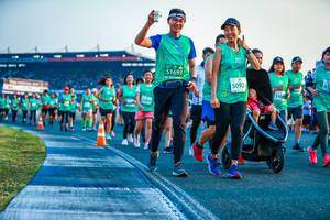 BIB: 51693, 50925, 530
                            <button type="button" onclick="openModal(10561231)" class="btn btn-primary btn-sm float-right btn-popup" data-toggle="modal" data-target=".modal-high-quality">
                        <i class="fas fa-shopping-cart"></i> Add to Cart
                    </button>
                                            <button type="button" onclick="isThisMe(10561231, true)" class="btn btn-success btn-sm float-right btn-popup btn-isme hidden" data-toggle="tooltip" data-placement="bottom" title="นี่คือรูปของคุณใช่ไหม คลิกที่นี่เพื่อเอาเข้าอัลบั้ม">
                        <i class="fas fa-plus"></i> Add to album
                    </button>
                    <button type="button" onclick="isThisMe(10561231, false)" class="btn btn-warning btn-sm float-right btn-popup btn-isnotme hidden">
                        <i class="fas fa-ban"></i> Remove from album
                    </button>