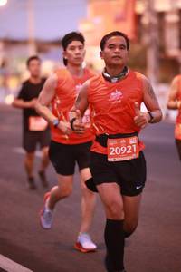 BIB: 20921
                            <button type="button" onclick="openModal(12615389)" class="btn btn-primary btn-sm float-right btn-popup" data-toggle="modal" data-target=".modal-high-quality">
                        <i class="fas fa-shopping-cart"></i> Add to Cart
                    </button>
                                            <button type="button" onclick="isThisMe(12615389, true)" class="btn btn-success btn-sm float-right btn-popup btn-isme hidden" data-toggle="tooltip" data-placement="bottom" title="นี่คือรูปของคุณใช่ไหม คลิกที่นี่เพื่อเอาเข้าอัลบั้ม">
                        <i class="fas fa-plus"></i> Add to album
                    </button>
                    <button type="button" onclick="isThisMe(12615389, false)" class="btn btn-warning btn-sm float-right btn-popup btn-isnotme hidden">
                        <i class="fas fa-ban"></i> Remove from album
                    </button>