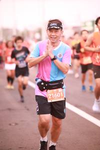BIB: 21601
                            <button type="button" onclick="openModal(12627363)" class="btn btn-primary btn-sm float-right btn-popup" data-toggle="modal" data-target=".modal-high-quality">
                        <i class="fas fa-shopping-cart"></i> Add to Cart
                    </button>
                                            <button type="button" onclick="isThisMe(12627363, true)" class="btn btn-success btn-sm float-right btn-popup btn-isme hidden" data-toggle="tooltip" data-placement="bottom" title="นี่คือรูปของคุณใช่ไหม คลิกที่นี่เพื่อเอาเข้าอัลบั้ม">
                        <i class="fas fa-plus"></i> Add to album
                    </button>
                    <button type="button" onclick="isThisMe(12627363, false)" class="btn btn-warning btn-sm float-right btn-popup btn-isnotme hidden">
                        <i class="fas fa-ban"></i> Remove from album
                    </button>