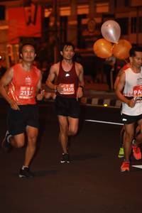 BIB: 5450, 2132
                            <button type="button" onclick="openModal(12600804)" class="btn btn-primary btn-sm float-right btn-popup" data-toggle="modal" data-target=".modal-high-quality">
                        <i class="fas fa-shopping-cart"></i> Add to Cart
                    </button>
                                            <button type="button" onclick="isThisMe(12600804, true)" class="btn btn-success btn-sm float-right btn-popup btn-isme hidden" data-toggle="tooltip" data-placement="bottom" title="นี่คือรูปของคุณใช่ไหม คลิกที่นี่เพื่อเอาเข้าอัลบั้ม">
                        <i class="fas fa-plus"></i> Add to album
                    </button>
                    <button type="button" onclick="isThisMe(12600804, false)" class="btn btn-warning btn-sm float-right btn-popup btn-isnotme hidden">
                        <i class="fas fa-ban"></i> Remove from album
                    </button>