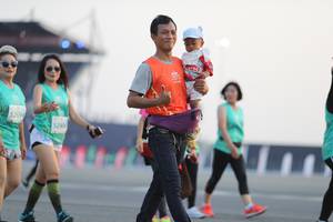 BIB: 52694, 524
                            <button type="button" onclick="openModal(10575201)" class="btn btn-primary btn-sm float-right btn-popup" data-toggle="modal" data-target=".modal-high-quality">
                        <i class="fas fa-shopping-cart"></i> Add to Cart
                    </button>
                                            <button type="button" onclick="isThisMe(10575201, true)" class="btn btn-success btn-sm float-right btn-popup btn-isme hidden" data-toggle="tooltip" data-placement="bottom" title="นี่คือรูปของคุณใช่ไหม คลิกที่นี่เพื่อเอาเข้าอัลบั้ม">
                        <i class="fas fa-plus"></i> Add to album
                    </button>
                    <button type="button" onclick="isThisMe(10575201, false)" class="btn btn-warning btn-sm float-right btn-popup btn-isnotme hidden">
                        <i class="fas fa-ban"></i> Remove from album
                    </button>