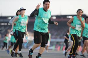 BIB: 081, 5308, 50803
                            <button type="button" onclick="openModal(10573723)" class="btn btn-primary btn-sm float-right btn-popup" data-toggle="modal" data-target=".modal-high-quality">
                        <i class="fas fa-shopping-cart"></i> Add to Cart
                    </button>
                                            <button type="button" onclick="isThisMe(10573723, true)" class="btn btn-success btn-sm float-right btn-popup btn-isme hidden" data-toggle="tooltip" data-placement="bottom" title="นี่คือรูปของคุณใช่ไหม คลิกที่นี่เพื่อเอาเข้าอัลบั้ม">
                        <i class="fas fa-plus"></i> Add to album
                    </button>
                    <button type="button" onclick="isThisMe(10573723, false)" class="btn btn-warning btn-sm float-right btn-popup btn-isnotme hidden">
                        <i class="fas fa-ban"></i> Remove from album
                    </button>