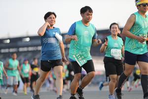 BIB: 52875, 51820
                            <button type="button" onclick="openModal(10574267)" class="btn btn-primary btn-sm float-right btn-popup" data-toggle="modal" data-target=".modal-high-quality">
                        <i class="fas fa-shopping-cart"></i> Add to Cart
                    </button>
                                            <button type="button" onclick="isThisMe(10574267, true)" class="btn btn-success btn-sm float-right btn-popup btn-isme hidden" data-toggle="tooltip" data-placement="bottom" title="นี่คือรูปของคุณใช่ไหม คลิกที่นี่เพื่อเอาเข้าอัลบั้ม">
                        <i class="fas fa-plus"></i> Add to album
                    </button>
                    <button type="button" onclick="isThisMe(10574267, false)" class="btn btn-warning btn-sm float-right btn-popup btn-isnotme hidden">
                        <i class="fas fa-ban"></i> Remove from album
                    </button>