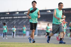 BIB: 51880
                            <button type="button" onclick="openModal(10573905)" class="btn btn-primary btn-sm float-right btn-popup" data-toggle="modal" data-target=".modal-high-quality">
                        <i class="fas fa-shopping-cart"></i> Add to Cart
                    </button>
                                            <button type="button" onclick="isThisMe(10573905, true)" class="btn btn-success btn-sm float-right btn-popup btn-isme hidden" data-toggle="tooltip" data-placement="bottom" title="นี่คือรูปของคุณใช่ไหม คลิกที่นี่เพื่อเอาเข้าอัลบั้ม">
                        <i class="fas fa-plus"></i> Add to album
                    </button>
                    <button type="button" onclick="isThisMe(10573905, false)" class="btn btn-warning btn-sm float-right btn-popup btn-isnotme hidden">
                        <i class="fas fa-ban"></i> Remove from album
                    </button>