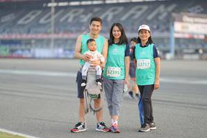 BIB: 52717, 52395
                            <button type="button" onclick="openModal(10575599)" class="btn btn-primary btn-sm float-right btn-popup" data-toggle="modal" data-target=".modal-high-quality">
                        <i class="fas fa-shopping-cart"></i> Add to Cart
                    </button>
                                            <button type="button" onclick="isThisMe(10575599, true)" class="btn btn-success btn-sm float-right btn-popup btn-isme hidden" data-toggle="tooltip" data-placement="bottom" title="นี่คือรูปของคุณใช่ไหม คลิกที่นี่เพื่อเอาเข้าอัลบั้ม">
                        <i class="fas fa-plus"></i> Add to album
                    </button>
                    <button type="button" onclick="isThisMe(10575599, false)" class="btn btn-warning btn-sm float-right btn-popup btn-isnotme hidden">
                        <i class="fas fa-ban"></i> Remove from album
                    </button>