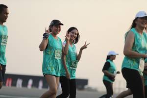 BIB: 802, 70963, 703
                            <button type="button" onclick="openModal(10574496)" class="btn btn-primary btn-sm float-right btn-popup" data-toggle="modal" data-target=".modal-high-quality">
                        <i class="fas fa-shopping-cart"></i> Add to Cart
                    </button>
                                            <button type="button" onclick="isThisMe(10574496, true)" class="btn btn-success btn-sm float-right btn-popup btn-isme hidden" data-toggle="tooltip" data-placement="bottom" title="นี่คือรูปของคุณใช่ไหม คลิกที่นี่เพื่อเอาเข้าอัลบั้ม">
                        <i class="fas fa-plus"></i> Add to album
                    </button>
                    <button type="button" onclick="isThisMe(10574496, false)" class="btn btn-warning btn-sm float-right btn-popup btn-isnotme hidden">
                        <i class="fas fa-ban"></i> Remove from album
                    </button>