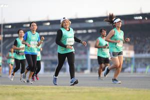 BIB: 50942, 52368
                            <button type="button" onclick="openModal(10573525)" class="btn btn-primary btn-sm float-right btn-popup" data-toggle="modal" data-target=".modal-high-quality">
                        <i class="fas fa-shopping-cart"></i> Add to Cart
                    </button>
                                            <button type="button" onclick="isThisMe(10573525, true)" class="btn btn-success btn-sm float-right btn-popup btn-isme hidden" data-toggle="tooltip" data-placement="bottom" title="นี่คือรูปของคุณใช่ไหม คลิกที่นี่เพื่อเอาเข้าอัลบั้ม">
                        <i class="fas fa-plus"></i> Add to album
                    </button>
                    <button type="button" onclick="isThisMe(10573525, false)" class="btn btn-warning btn-sm float-right btn-popup btn-isnotme hidden">
                        <i class="fas fa-ban"></i> Remove from album
                    </button>