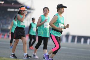 BIB: 52816, 505
                            <button type="button" onclick="openModal(10574966)" class="btn btn-primary btn-sm float-right btn-popup" data-toggle="modal" data-target=".modal-high-quality">
                        <i class="fas fa-shopping-cart"></i> Add to Cart
                    </button>
                                            <button type="button" onclick="isThisMe(10574966, true)" class="btn btn-success btn-sm float-right btn-popup btn-isme hidden" data-toggle="tooltip" data-placement="bottom" title="นี่คือรูปของคุณใช่ไหม คลิกที่นี่เพื่อเอาเข้าอัลบั้ม">
                        <i class="fas fa-plus"></i> Add to album
                    </button>
                    <button type="button" onclick="isThisMe(10574966, false)" class="btn btn-warning btn-sm float-right btn-popup btn-isnotme hidden">
                        <i class="fas fa-ban"></i> Remove from album
                    </button>