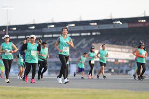 BIB: 52319, 51234
                            <button type="button" onclick="openModal(10573972)" class="btn btn-primary btn-sm float-right btn-popup" data-toggle="modal" data-target=".modal-high-quality">
                        <i class="fas fa-shopping-cart"></i> Add to Cart
                    </button>
                                            <button type="button" onclick="isThisMe(10573972, true)" class="btn btn-success btn-sm float-right btn-popup btn-isme hidden" data-toggle="tooltip" data-placement="bottom" title="นี่คือรูปของคุณใช่ไหม คลิกที่นี่เพื่อเอาเข้าอัลบั้ม">
                        <i class="fas fa-plus"></i> Add to album
                    </button>
                    <button type="button" onclick="isThisMe(10573972, false)" class="btn btn-warning btn-sm float-right btn-popup btn-isnotme hidden">
                        <i class="fas fa-ban"></i> Remove from album
                    </button>