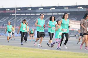 BIB: 5315, 52740, 51972
                            <button type="button" onclick="openModal(10574732)" class="btn btn-primary btn-sm float-right btn-popup" data-toggle="modal" data-target=".modal-high-quality">
                        <i class="fas fa-shopping-cart"></i> Add to Cart
                    </button>
                                            <button type="button" onclick="isThisMe(10574732, true)" class="btn btn-success btn-sm float-right btn-popup btn-isme hidden" data-toggle="tooltip" data-placement="bottom" title="นี่คือรูปของคุณใช่ไหม คลิกที่นี่เพื่อเอาเข้าอัลบั้ม">
                        <i class="fas fa-plus"></i> Add to album
                    </button>
                    <button type="button" onclick="isThisMe(10574732, false)" class="btn btn-warning btn-sm float-right btn-popup btn-isnotme hidden">
                        <i class="fas fa-ban"></i> Remove from album
                    </button>