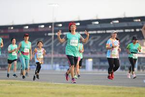 BIB: 50954, 530, 5307
                            <button type="button" onclick="openModal(10573587)" class="btn btn-primary btn-sm float-right btn-popup" data-toggle="modal" data-target=".modal-high-quality">
                        <i class="fas fa-shopping-cart"></i> Add to Cart
                    </button>
                                            <button type="button" onclick="isThisMe(10573587, true)" class="btn btn-success btn-sm float-right btn-popup btn-isme hidden" data-toggle="tooltip" data-placement="bottom" title="นี่คือรูปของคุณใช่ไหม คลิกที่นี่เพื่อเอาเข้าอัลบั้ม">
                        <i class="fas fa-plus"></i> Add to album
                    </button>
                    <button type="button" onclick="isThisMe(10573587, false)" class="btn btn-warning btn-sm float-right btn-popup btn-isnotme hidden">
                        <i class="fas fa-ban"></i> Remove from album
                    </button>