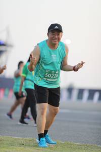 BIB: 50228
                            <button type="button" onclick="openModal(10574991)" class="btn btn-primary btn-sm float-right btn-popup" data-toggle="modal" data-target=".modal-high-quality">
                        <i class="fas fa-shopping-cart"></i> Add to Cart
                    </button>
                                            <button type="button" onclick="isThisMe(10574991, true)" class="btn btn-success btn-sm float-right btn-popup btn-isme hidden" data-toggle="tooltip" data-placement="bottom" title="นี่คือรูปของคุณใช่ไหม คลิกที่นี่เพื่อเอาเข้าอัลบั้ม">
                        <i class="fas fa-plus"></i> Add to album
                    </button>
                    <button type="button" onclick="isThisMe(10574991, false)" class="btn btn-warning btn-sm float-right btn-popup btn-isnotme hidden">
                        <i class="fas fa-ban"></i> Remove from album
                    </button>