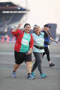 BIB: 52257, 53335
                            <button type="button" onclick="openModal(10575361)" class="btn btn-primary btn-sm float-right btn-popup" data-toggle="modal" data-target=".modal-high-quality">
                        <i class="fas fa-shopping-cart"></i> Add to Cart
                    </button>
                                            <button type="button" onclick="isThisMe(10575361, true)" class="btn btn-success btn-sm float-right btn-popup btn-isme hidden" data-toggle="tooltip" data-placement="bottom" title="นี่คือรูปของคุณใช่ไหม คลิกที่นี่เพื่อเอาเข้าอัลบั้ม">
                        <i class="fas fa-plus"></i> Add to album
                    </button>
                    <button type="button" onclick="isThisMe(10575361, false)" class="btn btn-warning btn-sm float-right btn-popup btn-isnotme hidden">
                        <i class="fas fa-ban"></i> Remove from album
                    </button>