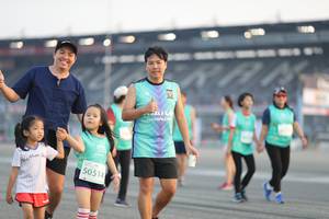 BIB: 50514, 
                            <button type="button" onclick="openModal(10575512)" class="btn btn-primary btn-sm float-right btn-popup" data-toggle="modal" data-target=".modal-high-quality">
                        <i class="fas fa-shopping-cart"></i> Add to Cart
                    </button>
                                            <button type="button" onclick="isThisMe(10575512, true)" class="btn btn-success btn-sm float-right btn-popup btn-isme hidden" data-toggle="tooltip" data-placement="bottom" title="นี่คือรูปของคุณใช่ไหม คลิกที่นี่เพื่อเอาเข้าอัลบั้ม">
                        <i class="fas fa-plus"></i> Add to album
                    </button>
                    <button type="button" onclick="isThisMe(10575512, false)" class="btn btn-warning btn-sm float-right btn-popup btn-isnotme hidden">
                        <i class="fas fa-ban"></i> Remove from album
                    </button>