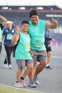 BIB: 52092
                            <button type="button" onclick="openModal(10575251)" class="btn btn-primary btn-sm float-right btn-popup" data-toggle="modal" data-target=".modal-high-quality">
                        <i class="fas fa-shopping-cart"></i> Add to Cart
                    </button>
                                            <button type="button" onclick="isThisMe(10575251, true)" class="btn btn-success btn-sm float-right btn-popup btn-isme hidden" data-toggle="tooltip" data-placement="bottom" title="นี่คือรูปของคุณใช่ไหม คลิกที่นี่เพื่อเอาเข้าอัลบั้ม">
                        <i class="fas fa-plus"></i> Add to album
                    </button>
                    <button type="button" onclick="isThisMe(10575251, false)" class="btn btn-warning btn-sm float-right btn-popup btn-isnotme hidden">
                        <i class="fas fa-ban"></i> Remove from album
                    </button>