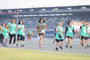 BIB: 527405
                            <button type="button" onclick="openModal(10574726)" class="btn btn-primary btn-sm float-right btn-popup" data-toggle="modal" data-target=".modal-high-quality">
                        <i class="fas fa-shopping-cart"></i> Add to Cart
                    </button>
                                            <button type="button" onclick="isThisMe(10574726, true)" class="btn btn-success btn-sm float-right btn-popup btn-isme hidden" data-toggle="tooltip" data-placement="bottom" title="นี่คือรูปของคุณใช่ไหม คลิกที่นี่เพื่อเอาเข้าอัลบั้ม">
                        <i class="fas fa-plus"></i> Add to album
                    </button>
                    <button type="button" onclick="isThisMe(10574726, false)" class="btn btn-warning btn-sm float-right btn-popup btn-isnotme hidden">
                        <i class="fas fa-ban"></i> Remove from album
                    </button>