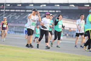 BIB: 52712, 5203
                            <button type="button" onclick="openModal(10574796)" class="btn btn-primary btn-sm float-right btn-popup" data-toggle="modal" data-target=".modal-high-quality">
                        <i class="fas fa-shopping-cart"></i> Add to Cart
                    </button>
                                            <button type="button" onclick="isThisMe(10574796, true)" class="btn btn-success btn-sm float-right btn-popup btn-isme hidden" data-toggle="tooltip" data-placement="bottom" title="นี่คือรูปของคุณใช่ไหม คลิกที่นี่เพื่อเอาเข้าอัลบั้ม">
                        <i class="fas fa-plus"></i> Add to album
                    </button>
                    <button type="button" onclick="isThisMe(10574796, false)" class="btn btn-warning btn-sm float-right btn-popup btn-isnotme hidden">
                        <i class="fas fa-ban"></i> Remove from album
                    </button>