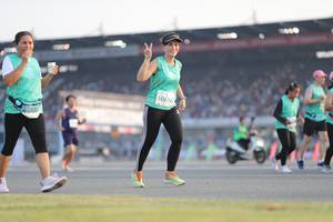 BIB: 50616
                            <button type="button" onclick="openModal(10573823)" class="btn btn-primary btn-sm float-right btn-popup" data-toggle="modal" data-target=".modal-high-quality">
                        <i class="fas fa-shopping-cart"></i> Add to Cart
                    </button>
                                            <button type="button" onclick="isThisMe(10573823, true)" class="btn btn-success btn-sm float-right btn-popup btn-isme hidden" data-toggle="tooltip" data-placement="bottom" title="นี่คือรูปของคุณใช่ไหม คลิกที่นี่เพื่อเอาเข้าอัลบั้ม">
                        <i class="fas fa-plus"></i> Add to album
                    </button>
                    <button type="button" onclick="isThisMe(10573823, false)" class="btn btn-warning btn-sm float-right btn-popup btn-isnotme hidden">
                        <i class="fas fa-ban"></i> Remove from album
                    </button>