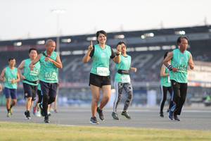 BIB: 51923, 50635, 51724
                            <button type="button" onclick="openModal(10573558)" class="btn btn-primary btn-sm float-right btn-popup" data-toggle="modal" data-target=".modal-high-quality">
                        <i class="fas fa-shopping-cart"></i> Add to Cart
                    </button>
                                            <button type="button" onclick="isThisMe(10573558, true)" class="btn btn-success btn-sm float-right btn-popup btn-isme hidden" data-toggle="tooltip" data-placement="bottom" title="นี่คือรูปของคุณใช่ไหม คลิกที่นี่เพื่อเอาเข้าอัลบั้ม">
                        <i class="fas fa-plus"></i> Add to album
                    </button>
                    <button type="button" onclick="isThisMe(10573558, false)" class="btn btn-warning btn-sm float-right btn-popup btn-isnotme hidden">
                        <i class="fas fa-ban"></i> Remove from album
                    </button>