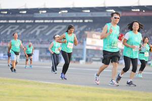 BIB: 5197, 50731
                            <button type="button" onclick="openModal(10574738)" class="btn btn-primary btn-sm float-right btn-popup" data-toggle="modal" data-target=".modal-high-quality">
                        <i class="fas fa-shopping-cart"></i> Add to Cart
                    </button>
                                            <button type="button" onclick="isThisMe(10574738, true)" class="btn btn-success btn-sm float-right btn-popup btn-isme hidden" data-toggle="tooltip" data-placement="bottom" title="นี่คือรูปของคุณใช่ไหม คลิกที่นี่เพื่อเอาเข้าอัลบั้ม">
                        <i class="fas fa-plus"></i> Add to album
                    </button>
                    <button type="button" onclick="isThisMe(10574738, false)" class="btn btn-warning btn-sm float-right btn-popup btn-isnotme hidden">
                        <i class="fas fa-ban"></i> Remove from album
                    </button>