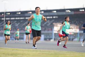 BIB: 50229, 812
                            <button type="button" onclick="openModal(10573664)" class="btn btn-primary btn-sm float-right btn-popup" data-toggle="modal" data-target=".modal-high-quality">
                        <i class="fas fa-shopping-cart"></i> Add to Cart
                    </button>
                                            <button type="button" onclick="isThisMe(10573664, true)" class="btn btn-success btn-sm float-right btn-popup btn-isme hidden" data-toggle="tooltip" data-placement="bottom" title="นี่คือรูปของคุณใช่ไหม คลิกที่นี่เพื่อเอาเข้าอัลบั้ม">
                        <i class="fas fa-plus"></i> Add to album
                    </button>
                    <button type="button" onclick="isThisMe(10573664, false)" class="btn btn-warning btn-sm float-right btn-popup btn-isnotme hidden">
                        <i class="fas fa-ban"></i> Remove from album
                    </button>