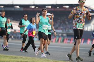 BIB: 51856, 501, 50996, 288
                            <button type="button" onclick="openModal(10574456)" class="btn btn-primary btn-sm float-right btn-popup" data-toggle="modal" data-target=".modal-high-quality">
                        <i class="fas fa-shopping-cart"></i> Add to Cart
                    </button>
                                            <button type="button" onclick="isThisMe(10574456, true)" class="btn btn-success btn-sm float-right btn-popup btn-isme hidden" data-toggle="tooltip" data-placement="bottom" title="นี่คือรูปของคุณใช่ไหม คลิกที่นี่เพื่อเอาเข้าอัลบั้ม">
                        <i class="fas fa-plus"></i> Add to album
                    </button>
                    <button type="button" onclick="isThisMe(10574456, false)" class="btn btn-warning btn-sm float-right btn-popup btn-isnotme hidden">
                        <i class="fas fa-ban"></i> Remove from album
                    </button>