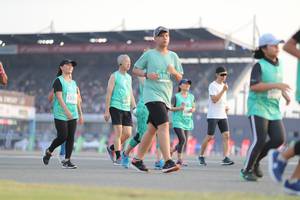 BIB: 1985, 5317
                            <button type="button" onclick="openModal(10574191)" class="btn btn-primary btn-sm float-right btn-popup" data-toggle="modal" data-target=".modal-high-quality">
                        <i class="fas fa-shopping-cart"></i> Add to Cart
                    </button>
                                            <button type="button" onclick="isThisMe(10574191, true)" class="btn btn-success btn-sm float-right btn-popup btn-isme hidden" data-toggle="tooltip" data-placement="bottom" title="นี่คือรูปของคุณใช่ไหม คลิกที่นี่เพื่อเอาเข้าอัลบั้ม">
                        <i class="fas fa-plus"></i> Add to album
                    </button>
                    <button type="button" onclick="isThisMe(10574191, false)" class="btn btn-warning btn-sm float-right btn-popup btn-isnotme hidden">
                        <i class="fas fa-ban"></i> Remove from album
                    </button>