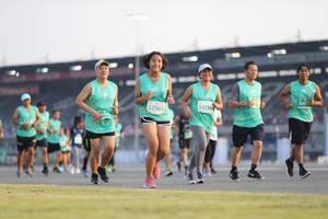 BIB: 5007, 52759, 52361
                            <button type="button" onclick="openModal(10573647)" class="btn btn-primary btn-sm float-right btn-popup" data-toggle="modal" data-target=".modal-high-quality">
                        <i class="fas fa-shopping-cart"></i> Add to Cart
                    </button>
                                            <button type="button" onclick="isThisMe(10573647, true)" class="btn btn-success btn-sm float-right btn-popup btn-isme hidden" data-toggle="tooltip" data-placement="bottom" title="นี่คือรูปของคุณใช่ไหม คลิกที่นี่เพื่อเอาเข้าอัลบั้ม">
                        <i class="fas fa-plus"></i> Add to album
                    </button>
                    <button type="button" onclick="isThisMe(10573647, false)" class="btn btn-warning btn-sm float-right btn-popup btn-isnotme hidden">
                        <i class="fas fa-ban"></i> Remove from album
                    </button>