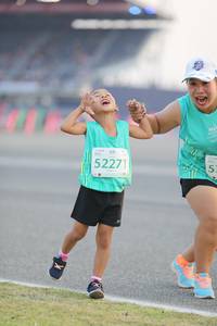 BIB: 52271
                            <button type="button" onclick="openModal(10575275)" class="btn btn-primary btn-sm float-right btn-popup" data-toggle="modal" data-target=".modal-high-quality">
                        <i class="fas fa-shopping-cart"></i> Add to Cart
                    </button>
                                            <button type="button" onclick="isThisMe(10575275, true)" class="btn btn-success btn-sm float-right btn-popup btn-isme hidden" data-toggle="tooltip" data-placement="bottom" title="นี่คือรูปของคุณใช่ไหม คลิกที่นี่เพื่อเอาเข้าอัลบั้ม">
                        <i class="fas fa-plus"></i> Add to album
                    </button>
                    <button type="button" onclick="isThisMe(10575275, false)" class="btn btn-warning btn-sm float-right btn-popup btn-isnotme hidden">
                        <i class="fas fa-ban"></i> Remove from album
                    </button>