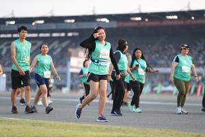 BIB: 5261, 51964
                            <button type="button" onclick="openModal(10575088)" class="btn btn-primary btn-sm float-right btn-popup" data-toggle="modal" data-target=".modal-high-quality">
                        <i class="fas fa-shopping-cart"></i> Add to Cart
                    </button>
                                            <button type="button" onclick="isThisMe(10575088, true)" class="btn btn-success btn-sm float-right btn-popup btn-isme hidden" data-toggle="tooltip" data-placement="bottom" title="นี่คือรูปของคุณใช่ไหม คลิกที่นี่เพื่อเอาเข้าอัลบั้ม">
                        <i class="fas fa-plus"></i> Add to album
                    </button>
                    <button type="button" onclick="isThisMe(10575088, false)" class="btn btn-warning btn-sm float-right btn-popup btn-isnotme hidden">
                        <i class="fas fa-ban"></i> Remove from album
                    </button>