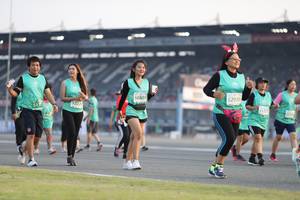 BIB: 50805, 52920, 522, 517
                            <button type="button" onclick="openModal(10575099)" class="btn btn-primary btn-sm float-right btn-popup" data-toggle="modal" data-target=".modal-high-quality">
                        <i class="fas fa-shopping-cart"></i> Add to Cart
                    </button>
                                            <button type="button" onclick="isThisMe(10575099, true)" class="btn btn-success btn-sm float-right btn-popup btn-isme hidden" data-toggle="tooltip" data-placement="bottom" title="นี่คือรูปของคุณใช่ไหม คลิกที่นี่เพื่อเอาเข้าอัลบั้ม">
                        <i class="fas fa-plus"></i> Add to album
                    </button>
                    <button type="button" onclick="isThisMe(10575099, false)" class="btn btn-warning btn-sm float-right btn-popup btn-isnotme hidden">
                        <i class="fas fa-ban"></i> Remove from album
                    </button>