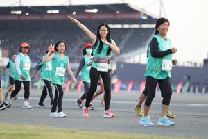 BIB: 50685, 50567
                            <button type="button" onclick="openModal(10574914)" class="btn btn-primary btn-sm float-right btn-popup" data-toggle="modal" data-target=".modal-high-quality">
                        <i class="fas fa-shopping-cart"></i> Add to Cart
                    </button>
                                            <button type="button" onclick="isThisMe(10574914, true)" class="btn btn-success btn-sm float-right btn-popup btn-isme hidden" data-toggle="tooltip" data-placement="bottom" title="นี่คือรูปของคุณใช่ไหม คลิกที่นี่เพื่อเอาเข้าอัลบั้ม">
                        <i class="fas fa-plus"></i> Add to album
                    </button>
                    <button type="button" onclick="isThisMe(10574914, false)" class="btn btn-warning btn-sm float-right btn-popup btn-isnotme hidden">
                        <i class="fas fa-ban"></i> Remove from album
                    </button>