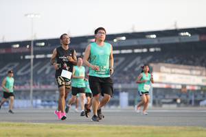 BIB: 2020, 366
                            <button type="button" onclick="openModal(10573536)" class="btn btn-primary btn-sm float-right btn-popup" data-toggle="modal" data-target=".modal-high-quality">
                        <i class="fas fa-shopping-cart"></i> Add to Cart
                    </button>
                                            <button type="button" onclick="isThisMe(10573536, true)" class="btn btn-success btn-sm float-right btn-popup btn-isme hidden" data-toggle="tooltip" data-placement="bottom" title="นี่คือรูปของคุณใช่ไหม คลิกที่นี่เพื่อเอาเข้าอัลบั้ม">
                        <i class="fas fa-plus"></i> Add to album
                    </button>
                    <button type="button" onclick="isThisMe(10573536, false)" class="btn btn-warning btn-sm float-right btn-popup btn-isnotme hidden">
                        <i class="fas fa-ban"></i> Remove from album
                    </button>