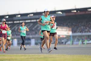 BIB: 50563
                            <button type="button" onclick="openModal(10573634)" class="btn btn-primary btn-sm float-right btn-popup" data-toggle="modal" data-target=".modal-high-quality">
                        <i class="fas fa-shopping-cart"></i> Add to Cart
                    </button>
                                            <button type="button" onclick="isThisMe(10573634, true)" class="btn btn-success btn-sm float-right btn-popup btn-isme hidden" data-toggle="tooltip" data-placement="bottom" title="นี่คือรูปของคุณใช่ไหม คลิกที่นี่เพื่อเอาเข้าอัลบั้ม">
                        <i class="fas fa-plus"></i> Add to album
                    </button>
                    <button type="button" onclick="isThisMe(10573634, false)" class="btn btn-warning btn-sm float-right btn-popup btn-isnotme hidden">
                        <i class="fas fa-ban"></i> Remove from album
                    </button>