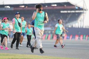 BIB: 80711
                            <button type="button" onclick="openModal(10574530)" class="btn btn-primary btn-sm float-right btn-popup" data-toggle="modal" data-target=".modal-high-quality">
                        <i class="fas fa-shopping-cart"></i> Add to Cart
                    </button>
                                            <button type="button" onclick="isThisMe(10574530, true)" class="btn btn-success btn-sm float-right btn-popup btn-isme hidden" data-toggle="tooltip" data-placement="bottom" title="นี่คือรูปของคุณใช่ไหม คลิกที่นี่เพื่อเอาเข้าอัลบั้ม">
                        <i class="fas fa-plus"></i> Add to album
                    </button>
                    <button type="button" onclick="isThisMe(10574530, false)" class="btn btn-warning btn-sm float-right btn-popup btn-isnotme hidden">
                        <i class="fas fa-ban"></i> Remove from album
                    </button>