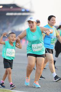 BIB: 515, 53292, 52271
                            <button type="button" onclick="openModal(10575272)" class="btn btn-primary btn-sm float-right btn-popup" data-toggle="modal" data-target=".modal-high-quality">
                        <i class="fas fa-shopping-cart"></i> Add to Cart
                    </button>
                                            <button type="button" onclick="isThisMe(10575272, true)" class="btn btn-success btn-sm float-right btn-popup btn-isme hidden" data-toggle="tooltip" data-placement="bottom" title="นี่คือรูปของคุณใช่ไหม คลิกที่นี่เพื่อเอาเข้าอัลบั้ม">
                        <i class="fas fa-plus"></i> Add to album
                    </button>
                    <button type="button" onclick="isThisMe(10575272, false)" class="btn btn-warning btn-sm float-right btn-popup btn-isnotme hidden">
                        <i class="fas fa-ban"></i> Remove from album
                    </button>