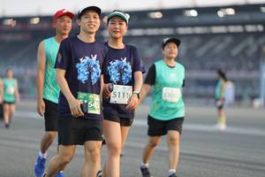 BIB: 53052, 5111, 645
                            <button type="button" onclick="openModal(10575460)" class="btn btn-primary btn-sm float-right btn-popup" data-toggle="modal" data-target=".modal-high-quality">
                        <i class="fas fa-shopping-cart"></i> Add to Cart
                    </button>
                                            <button type="button" onclick="isThisMe(10575460, true)" class="btn btn-success btn-sm float-right btn-popup btn-isme hidden" data-toggle="tooltip" data-placement="bottom" title="นี่คือรูปของคุณใช่ไหม คลิกที่นี่เพื่อเอาเข้าอัลบั้ม">
                        <i class="fas fa-plus"></i> Add to album
                    </button>
                    <button type="button" onclick="isThisMe(10575460, false)" class="btn btn-warning btn-sm float-right btn-popup btn-isnotme hidden">
                        <i class="fas fa-ban"></i> Remove from album
                    </button>