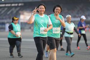 BIB: 52855, 
                            <button type="button" onclick="openModal(10575354)" class="btn btn-primary btn-sm float-right btn-popup" data-toggle="modal" data-target=".modal-high-quality">
                        <i class="fas fa-shopping-cart"></i> Add to Cart
                    </button>
                                            <button type="button" onclick="isThisMe(10575354, true)" class="btn btn-success btn-sm float-right btn-popup btn-isme hidden" data-toggle="tooltip" data-placement="bottom" title="นี่คือรูปของคุณใช่ไหม คลิกที่นี่เพื่อเอาเข้าอัลบั้ม">
                        <i class="fas fa-plus"></i> Add to album
                    </button>
                    <button type="button" onclick="isThisMe(10575354, false)" class="btn btn-warning btn-sm float-right btn-popup btn-isnotme hidden">
                        <i class="fas fa-ban"></i> Remove from album
                    </button>