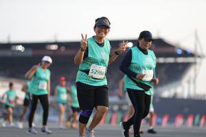 BIB: 134, 52986
                            <button type="button" onclick="openModal(10574037)" class="btn btn-primary btn-sm float-right btn-popup" data-toggle="modal" data-target=".modal-high-quality">
                        <i class="fas fa-shopping-cart"></i> Add to Cart
                    </button>
                                            <button type="button" onclick="isThisMe(10574037, true)" class="btn btn-success btn-sm float-right btn-popup btn-isme hidden" data-toggle="tooltip" data-placement="bottom" title="นี่คือรูปของคุณใช่ไหม คลิกที่นี่เพื่อเอาเข้าอัลบั้ม">
                        <i class="fas fa-plus"></i> Add to album
                    </button>
                    <button type="button" onclick="isThisMe(10574037, false)" class="btn btn-warning btn-sm float-right btn-popup btn-isnotme hidden">
                        <i class="fas fa-ban"></i> Remove from album
                    </button>