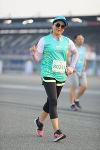 BIB: 80233
                            <button type="button" onclick="openModal(10575493)" class="btn btn-primary btn-sm float-right btn-popup" data-toggle="modal" data-target=".modal-high-quality">
                        <i class="fas fa-shopping-cart"></i> Add to Cart
                    </button>
                                            <button type="button" onclick="isThisMe(10575493, true)" class="btn btn-success btn-sm float-right btn-popup btn-isme hidden" data-toggle="tooltip" data-placement="bottom" title="นี่คือรูปของคุณใช่ไหม คลิกที่นี่เพื่อเอาเข้าอัลบั้ม">
                        <i class="fas fa-plus"></i> Add to album
                    </button>
                    <button type="button" onclick="isThisMe(10575493, false)" class="btn btn-warning btn-sm float-right btn-popup btn-isnotme hidden">
                        <i class="fas fa-ban"></i> Remove from album
                    </button>