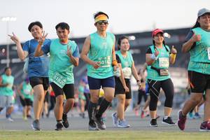 BIB: 5288, 5018, 1528, 51820
                            <button type="button" onclick="openModal(10574263)" class="btn btn-primary btn-sm float-right btn-popup" data-toggle="modal" data-target=".modal-high-quality">
                        <i class="fas fa-shopping-cart"></i> Add to Cart
                    </button>
                                            <button type="button" onclick="isThisMe(10574263, true)" class="btn btn-success btn-sm float-right btn-popup btn-isme hidden" data-toggle="tooltip" data-placement="bottom" title="นี่คือรูปของคุณใช่ไหม คลิกที่นี่เพื่อเอาเข้าอัลบั้ม">
                        <i class="fas fa-plus"></i> Add to album
                    </button>
                    <button type="button" onclick="isThisMe(10574263, false)" class="btn btn-warning btn-sm float-right btn-popup btn-isnotme hidden">
                        <i class="fas fa-ban"></i> Remove from album
                    </button>