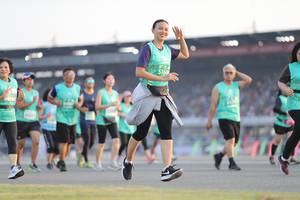 BIB: 5160, 102, 120
                            <button type="button" onclick="openModal(10574201)" class="btn btn-primary btn-sm float-right btn-popup" data-toggle="modal" data-target=".modal-high-quality">
                        <i class="fas fa-shopping-cart"></i> Add to Cart
                    </button>
                                            <button type="button" onclick="isThisMe(10574201, true)" class="btn btn-success btn-sm float-right btn-popup btn-isme hidden" data-toggle="tooltip" data-placement="bottom" title="นี่คือรูปของคุณใช่ไหม คลิกที่นี่เพื่อเอาเข้าอัลบั้ม">
                        <i class="fas fa-plus"></i> Add to album
                    </button>
                    <button type="button" onclick="isThisMe(10574201, false)" class="btn btn-warning btn-sm float-right btn-popup btn-isnotme hidden">
                        <i class="fas fa-ban"></i> Remove from album
                    </button>